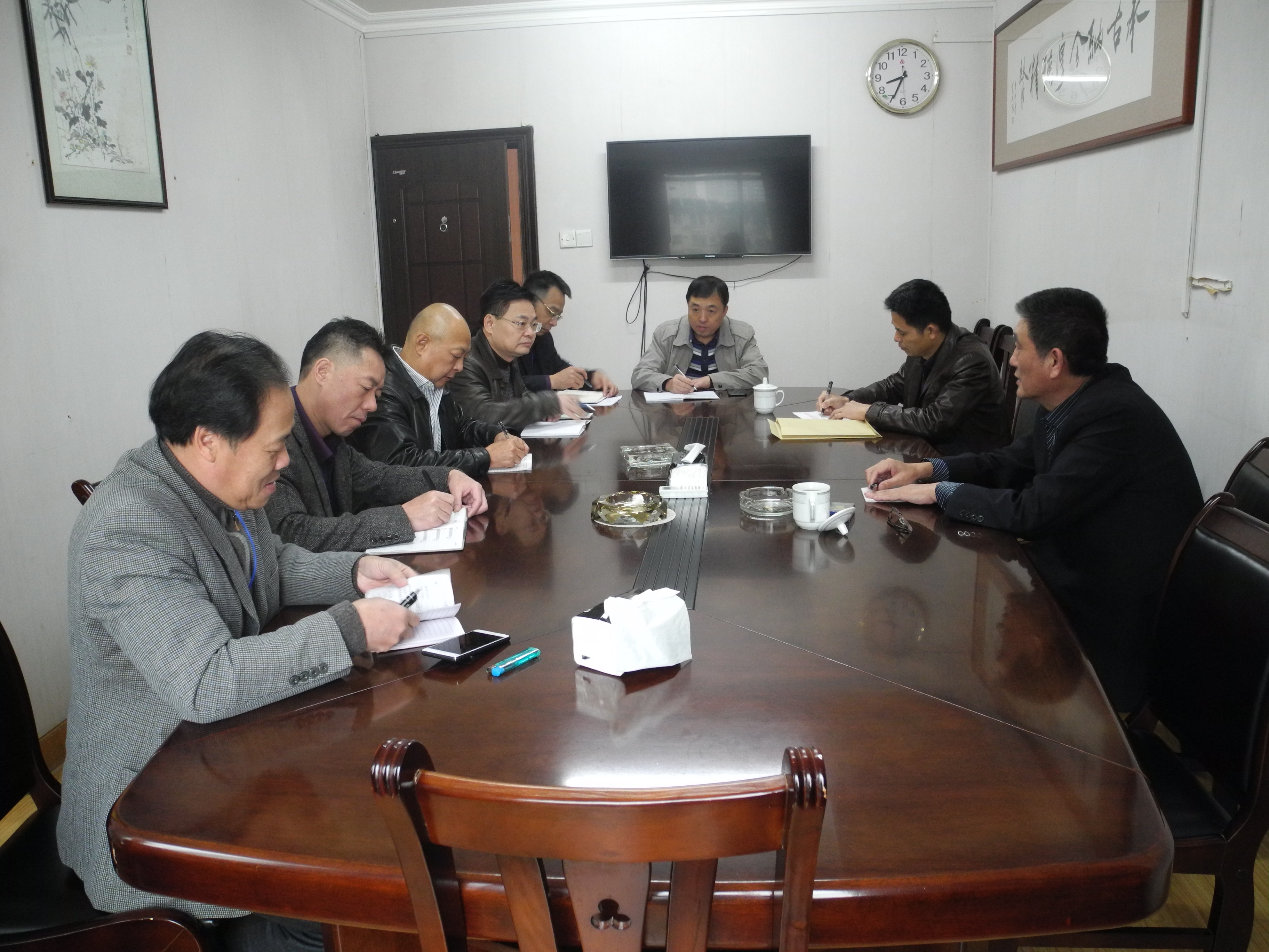 1515154476716436.jpg 002驻自治区卫生计生委纪检组领导到我院督察指导工作.JPG