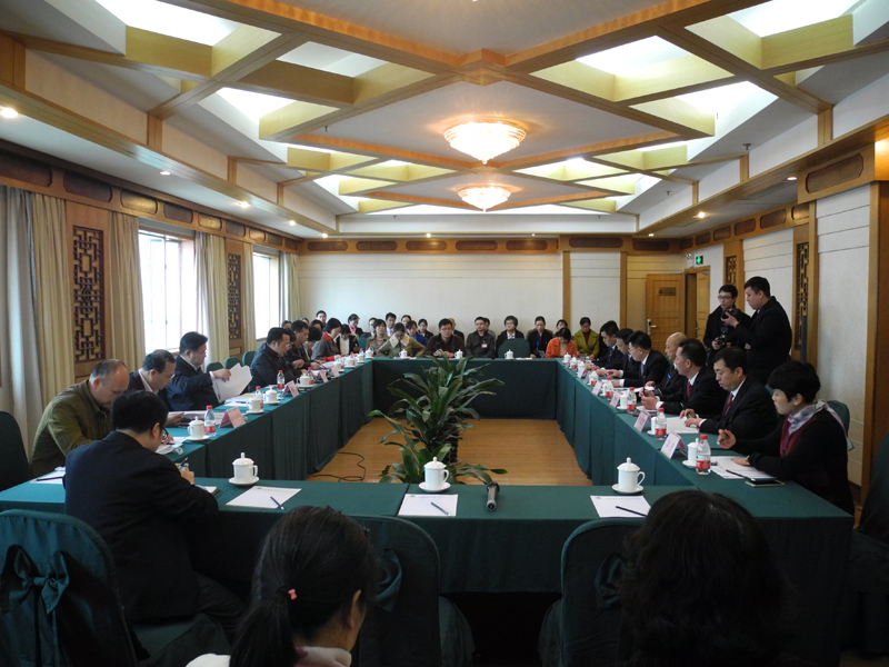1518335950649822.jpg 008座谈会现场.JPG