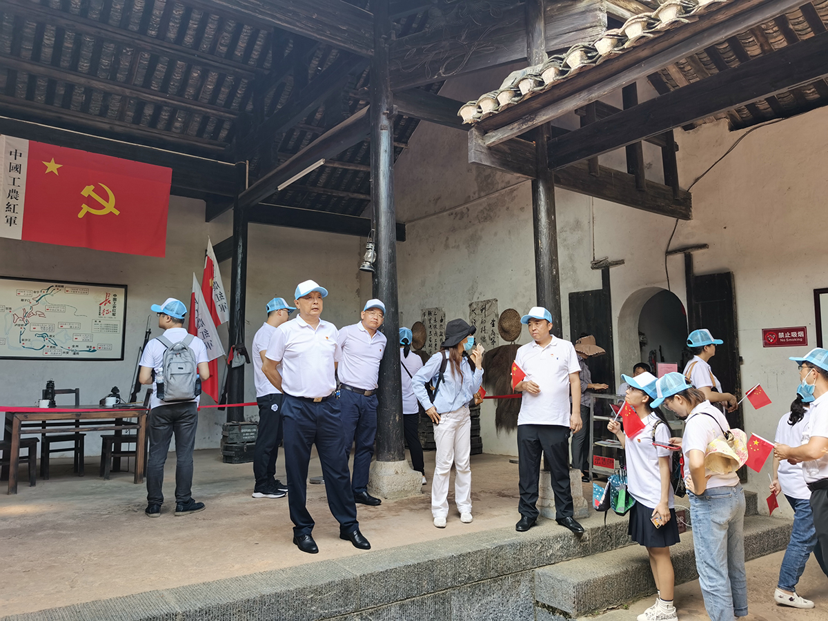 003 三官堂现场教学.jpg
