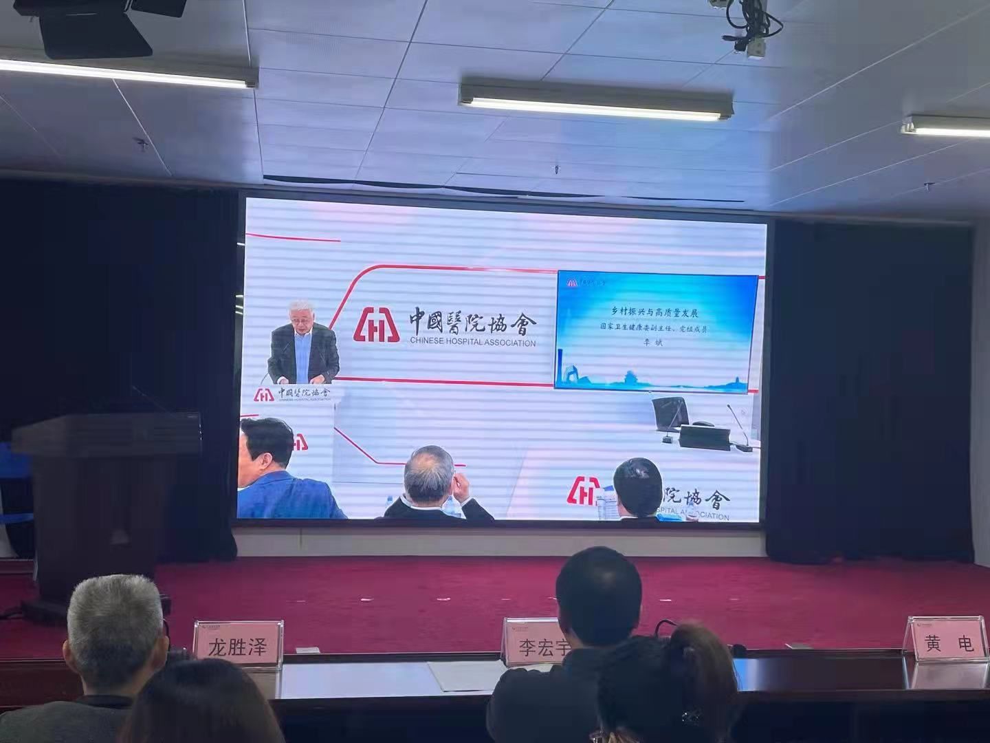 1637483411553829.jpg 图片 1.jpg