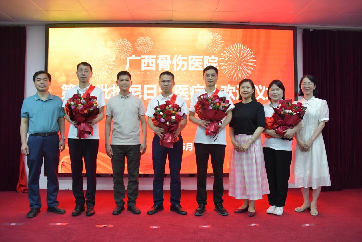 图片4 图片4