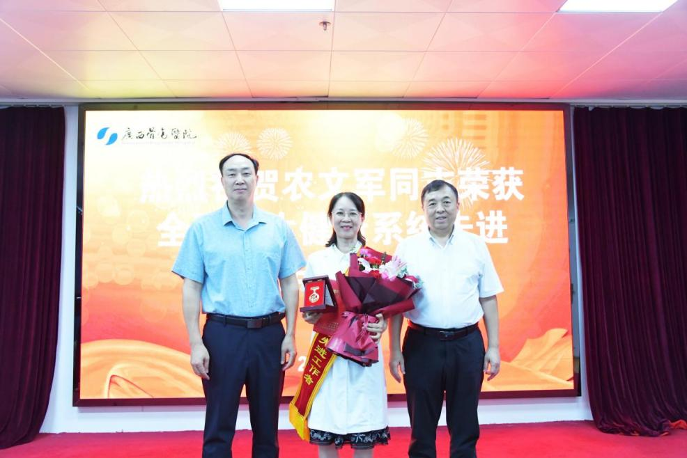 图片1 图片1